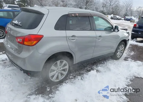 2015 Mitsubishi Outlander Sport Es из США, поврежденный, VIN 4A4AP3AU3FE052777